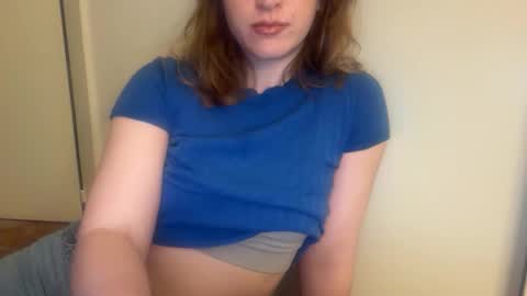 Snapshot of candysayscum chatting on 06.02.26 candysayscum online show from 06.02.26