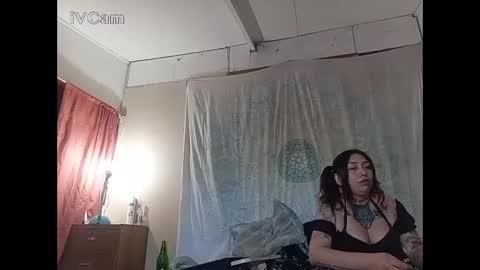 Snapshot of candyskil chatting on 11.14.25 candyskil online show from 11.14.25