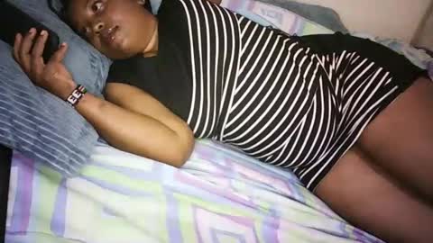 candyXLO online show from 03.17.26