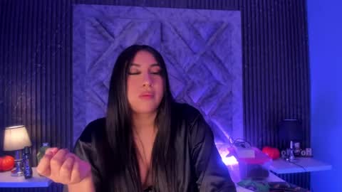 GABRIELA LOPEZ online show from 01.24.25