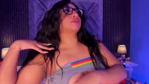 GABRIELA LOPEZ online show from 01.28.25