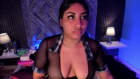 GABRIELA LOPEZ online show from 03.05.25