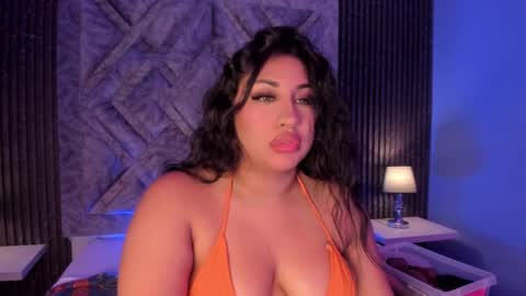 GABRIELA LOPEZ online show from 03.12.25