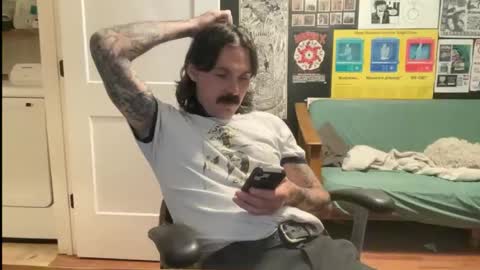 cantleavethehouse online show from 03.04.26