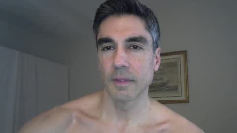 Snapshot of capmorgan247 chatting on 01.11.25 capmorgan online show from 01.11.25