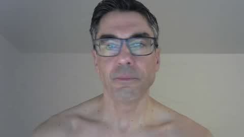 Snapshot of capmorgan247 chatting on 02.04.25 capmorgan online show from 02.04.25