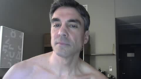 Snapshot of capmorgan247 chatting on 02.11.25 capmorgan online show from 02.11.25