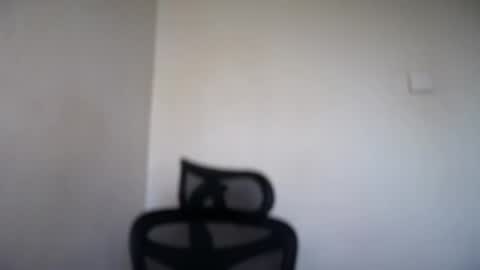 Snapshot of cappuccinokiss chatting on 04.24.26 Emma online show from 04.24.26