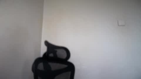 Snapshot of cappuccinokiss chatting on 05.19.26 Emma online show from 05.19.26