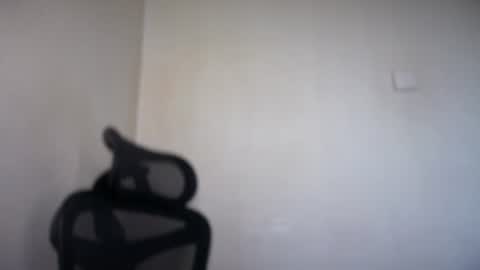 Snapshot of cappuccinokiss chatting on 06.10.26 Emma online show from 06.10.26