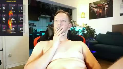 Snapshot of capri83 chatting on 09.21.25 capri83 online show from 09.21.25