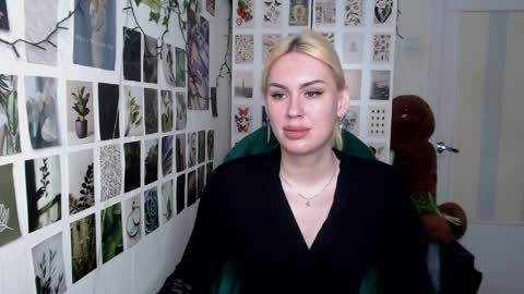 Snapshot of capricious00scorpio chatting on 04.06.26 Capricious Scorpio Afa online show from 04.06.26