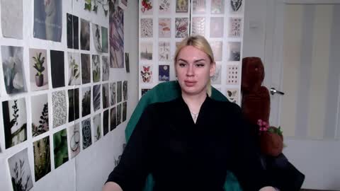Snapshot of capricious00scorpio chatting on 04.14.26 Capricious Scorpio Afa online show from 04.14.26