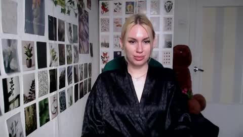 Snapshot of capricious00scorpio chatting on 04.16.26 Capricious Scorpio Afa online show from 04.16.26