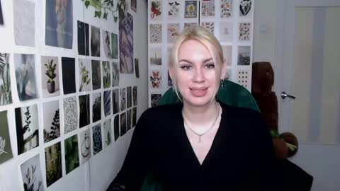 Snapshot of capricious00scorpio chatting on 04.28.26 Capricious Scorpio Afa online show from 04.28.26