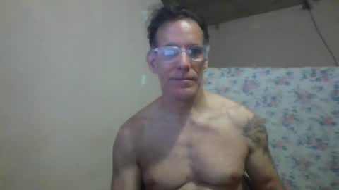 Snapshot of captainfox_ chatting on 06.10.26 captainfox_ online show from 06.10.26