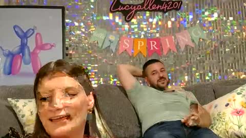 Snapshot of caraandcole chatting on 05.03.26 Cara and Cole online show from 05.03.26