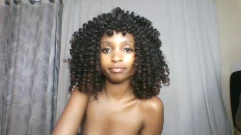 Snapshot of carababey chatting on 02.18.26 carababey online show from 02.18.26