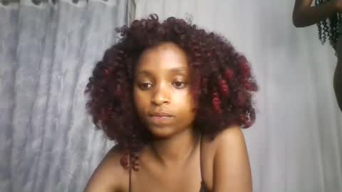 Snapshot of carababey chatting on 04.29.26 carababey online show from 04.29.26