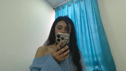 Snapshot of caramel_doll_ chatting on 04.05.26 ing online show from 04.05.26