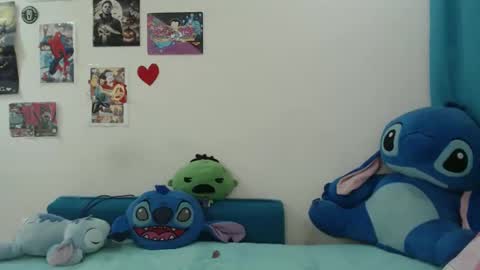 Snapshot of caramel_doll_ chatting on 05.01.26 ing online show from 05.01.26