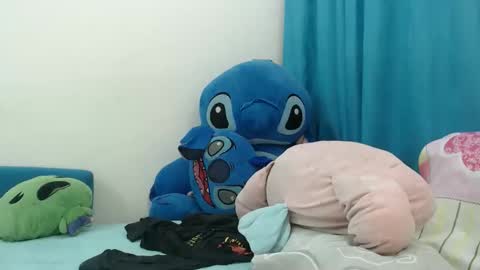 Snapshot of caramel_doll_ chatting on 05.08.26 ing online show from 05.08.26