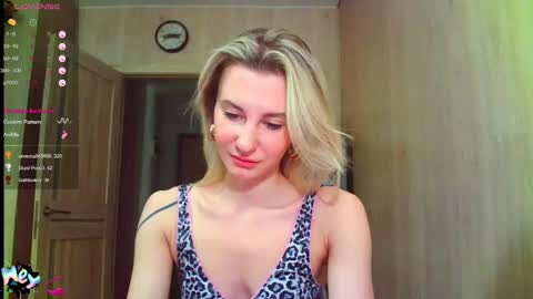 Snapshot of caramel_pie_ chatting on 01.16.26 caramel online show from 01.16.26