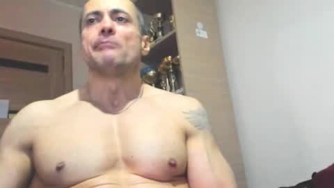 Laz online show from 12.04.25