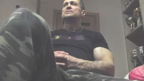 Snapshot of carin_the_body chatting on 03.30.26 Laz online show from 03.30.26