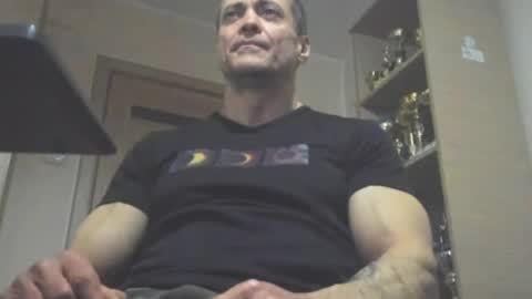 Snapshot of carin_the_body chatting on 04.07.26 Laz online show from 04.07.26