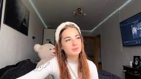 carisadelon online show from 04.11.26