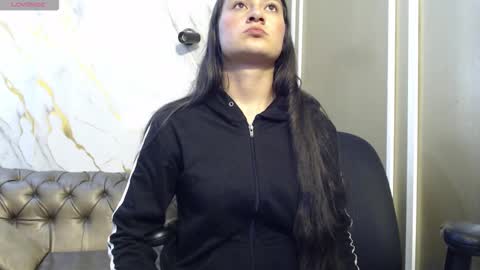 Carito online show from 11.04.25