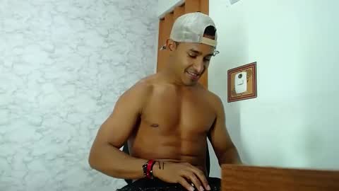 Snapshot of carl_jhonson1 chatting on 12.22.24 carl_jhonson1 online show from 12.22.24