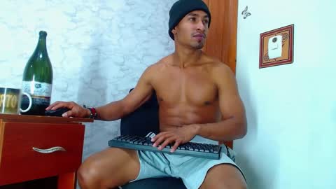 Snapshot of carl_jhonson1 chatting on 12.27.24 carl_jhonson1 online show from 12.27.24