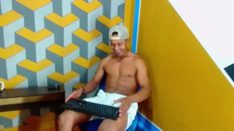 Snapshot of carl_jhonson1 chatting on 12.30.24 carl_jhonson1 online show from 12.30.24