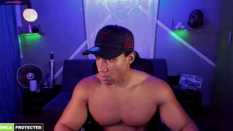 Snapshot of carl_smithh chatting on 09.09.25 Carl online show from 09.09.25