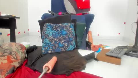 carla_prestige online show from 10.10.25