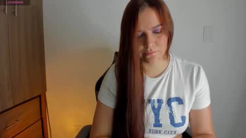 Snapshot of carlaa_smith chatting on 09.11.25 Carla Smith online show from 09.11.25