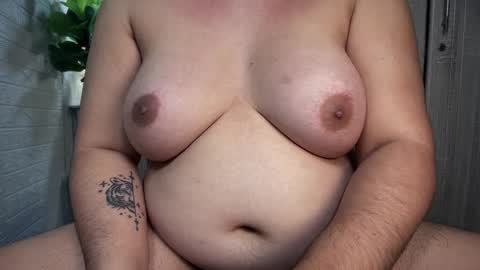 NO FREE HERE IF YOUR BROKE DONT STAY HERE online show from 11.25.25