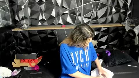 carlamarrinson online show from 12.16.24