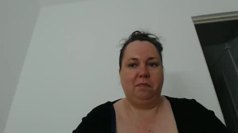 Snapshot of carlaruth chatting on 04.20.26 Carlaruth online show from 04.20.26