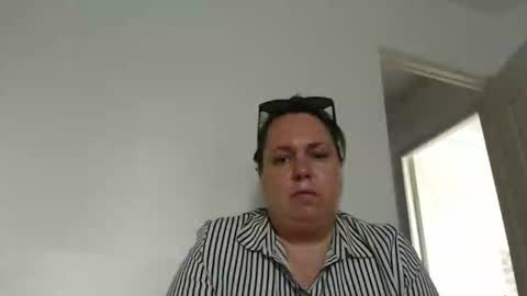 Snapshot of carlaruth chatting on 04.24.26 Carlaruth online show from 04.24.26
