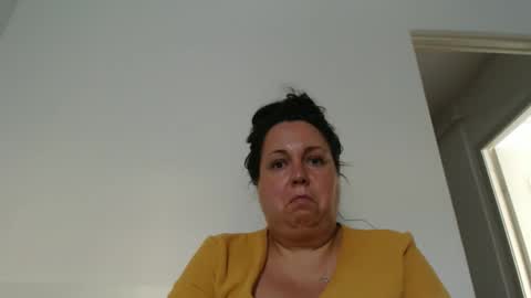 Snapshot of carlaruth chatting on 05.02.26 Carlaruth online show from 05.02.26