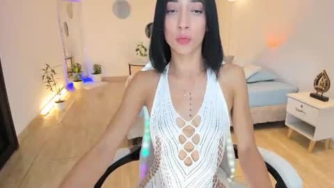 Snapshot of carleewinter chatting on 06.22.26 Alejandra online show from 06.22.26