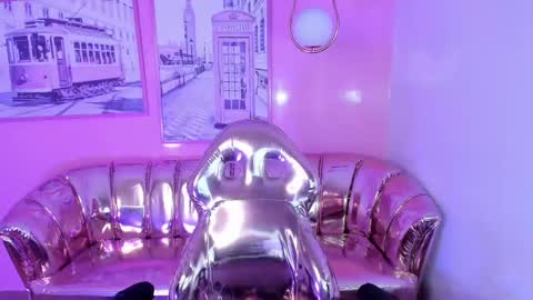 CARLYE   online show from 01.03.25