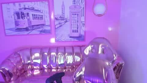 CARLYE   online show from 01.18.25