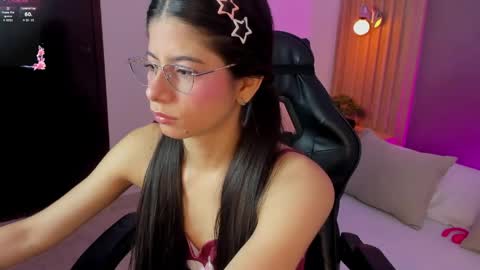 Snapshot of carlina_15 chatting on 06.09.26 C A R L I N A online show from 06.09.26