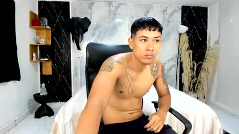 Snapshot of carlitosex09 chatting on 07.16.26 master online show from 07.16.26
