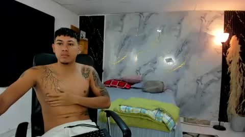 Snapshot of carlitosex09 chatting on 08.04.26 master online show from 08.04.26