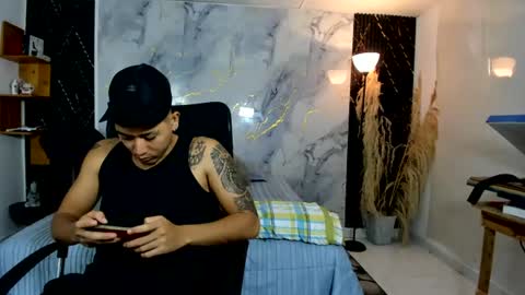 Snapshot of carlitosex09 chatting on 08.05.26 master online show from 08.05.26